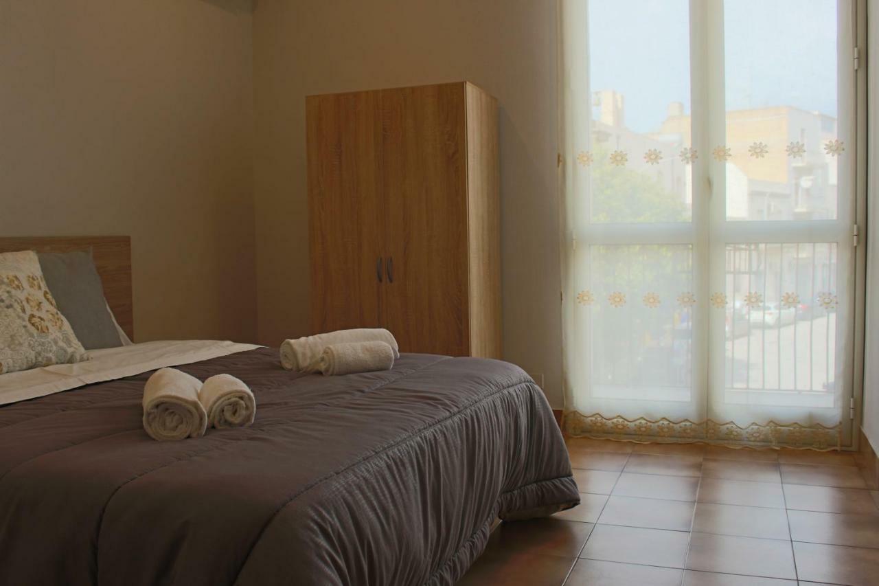 Il Mosaico Family Apartments Мадзара-дель-Валло Екстер'єр фото